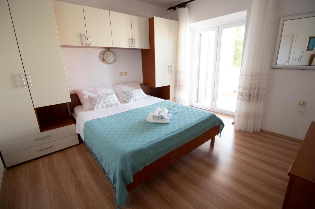 Apartment Dony - Ticic Novalja Kültér fotó
